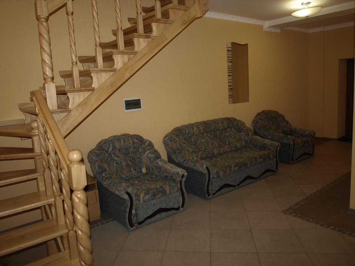 Mini-Hotel "Nord" Chynadiyovo Zewnętrze zdjęcie