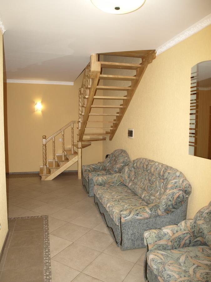 Mini-Hotel "Nord" Chynadiyovo Zewnętrze zdjęcie